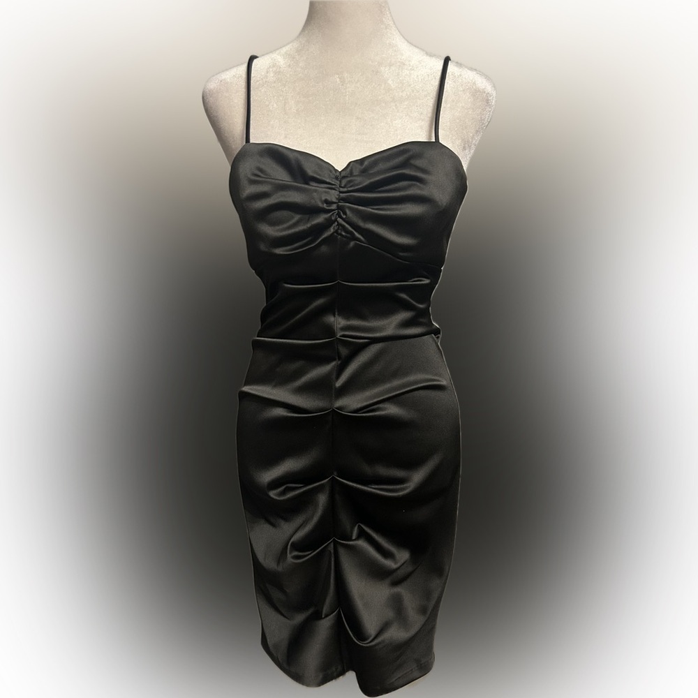 EUC Faviana SZ M little black dress w/spaghetti straps/ruched/bust 32”-34” - Picture 2 of 8